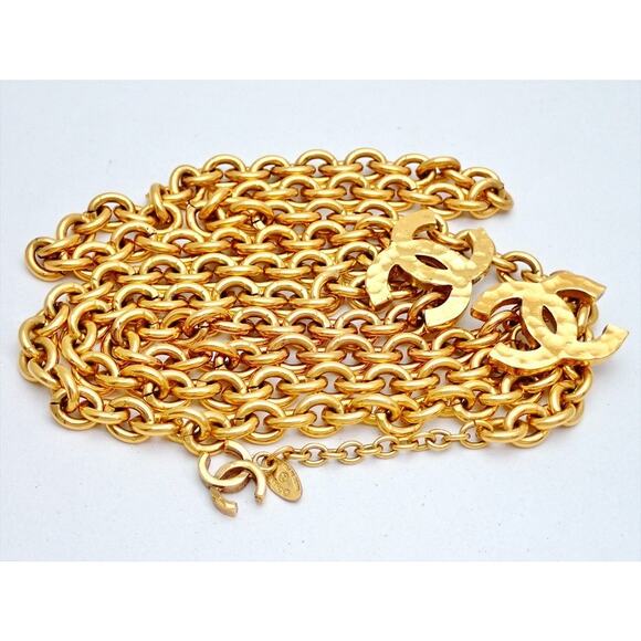Chanel Vintage Chain Necklace/Belt Gold CC 1980s Logo Triple Chain 30" Rare Auth - Picture 4 of 7